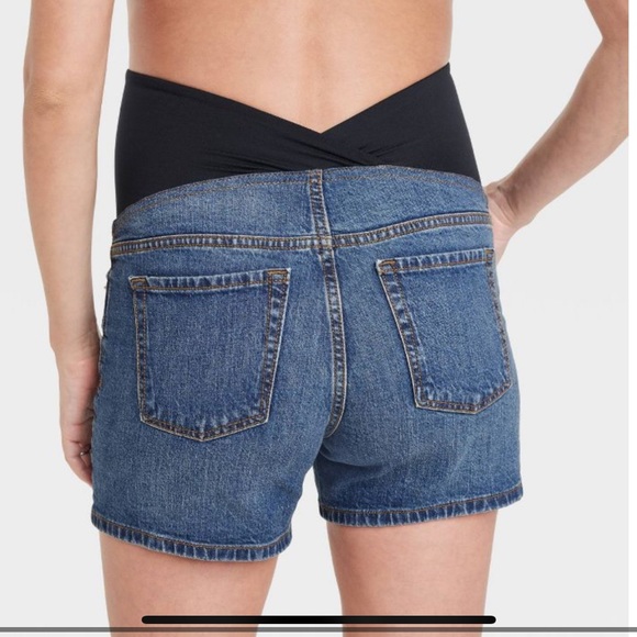 New Isabel Maternity over the belly Jean shorts - Picture 5 of 5